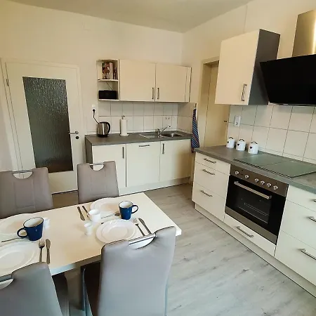 Apartment Am Lerchenberg *